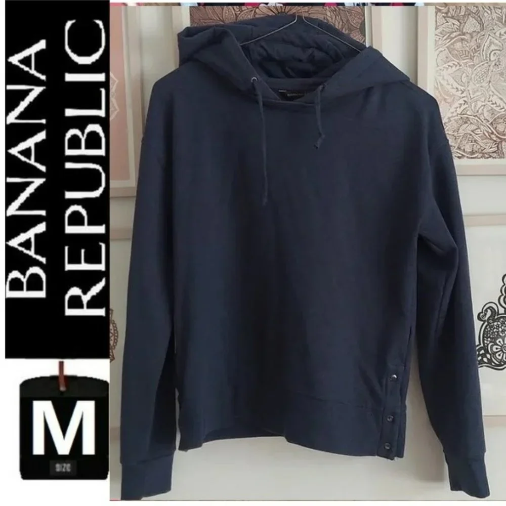 BR sweatshirt, size medium, blue